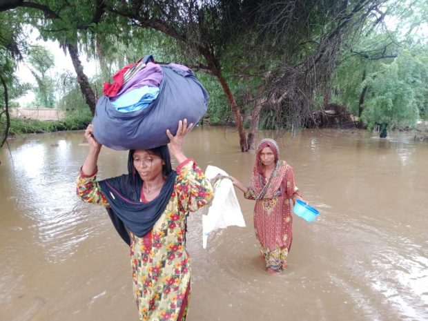 an-inundated-village-of-sindh-3