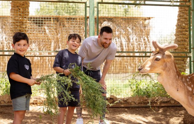 Messi with his family in Saudi Arabia